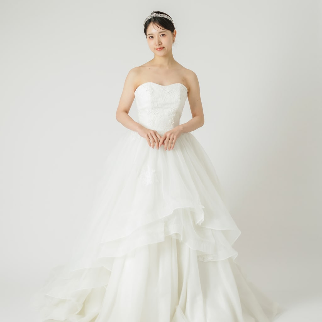 ウェディングドレス