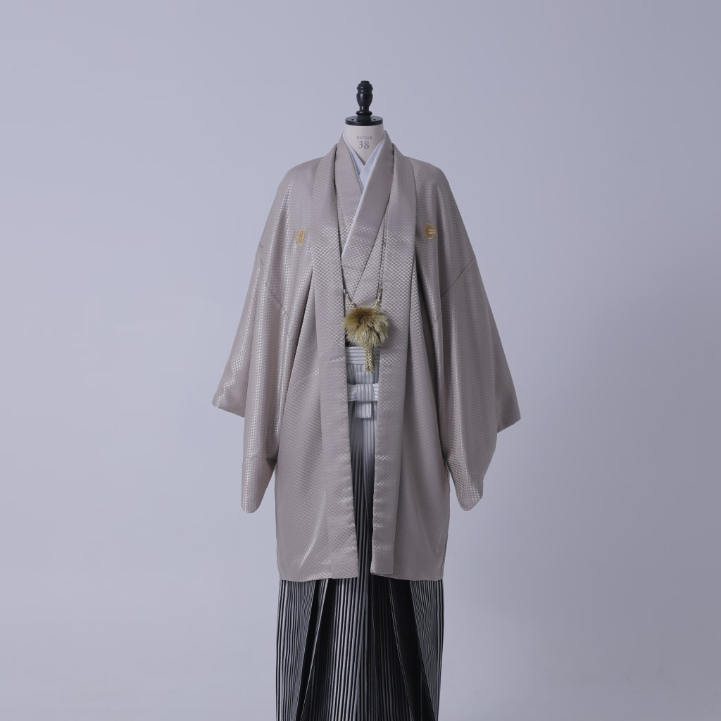 ベージュ紋付×グラデーション袴