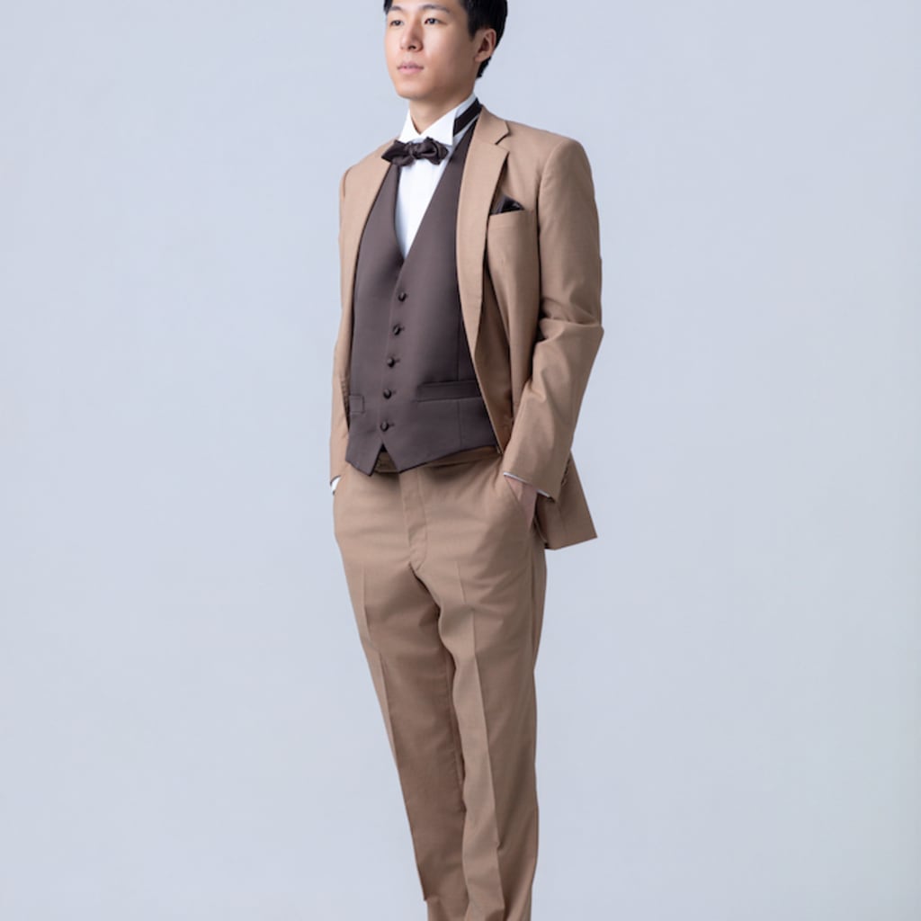 ノッチドラペルサテンベスト/キャメル