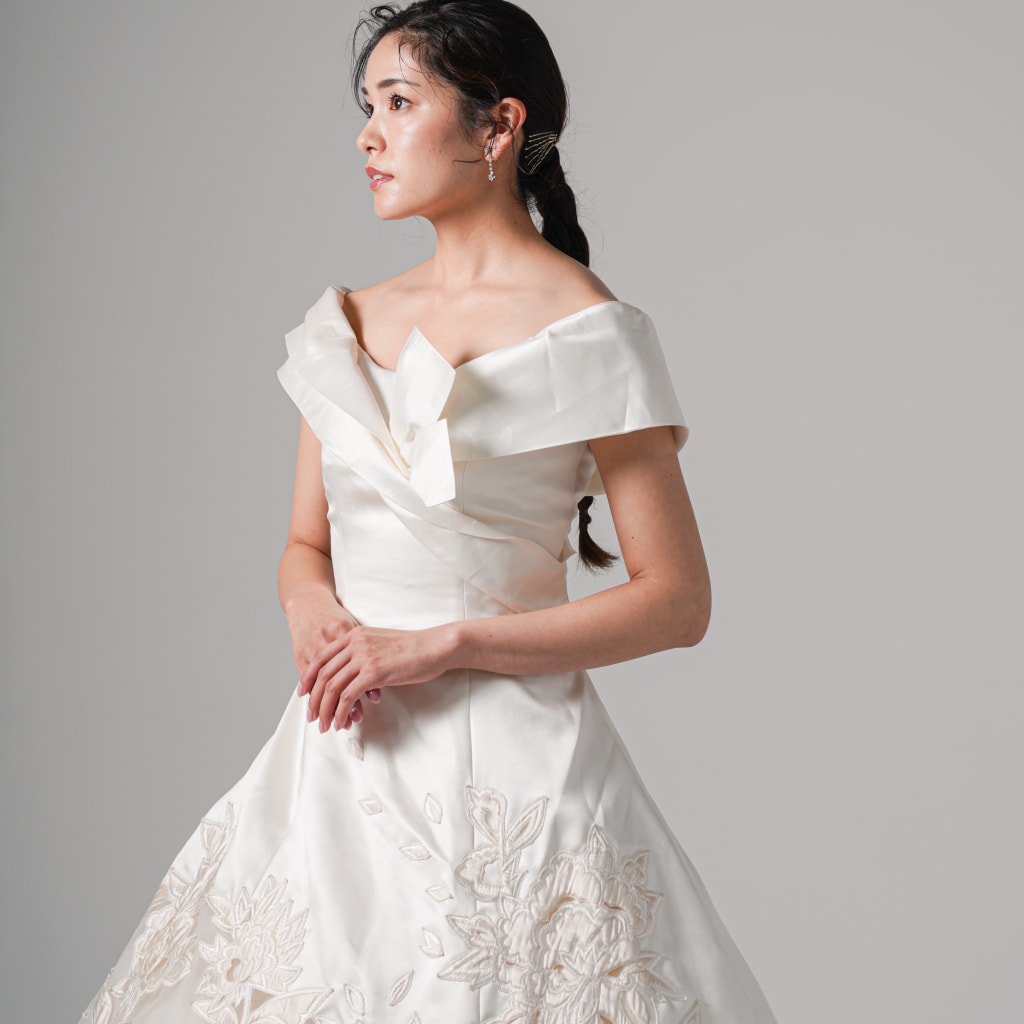 【美品】ウェディングドレス CW3366 プリンセス 豪華ドレス 韓国風 ウェディングドレス
