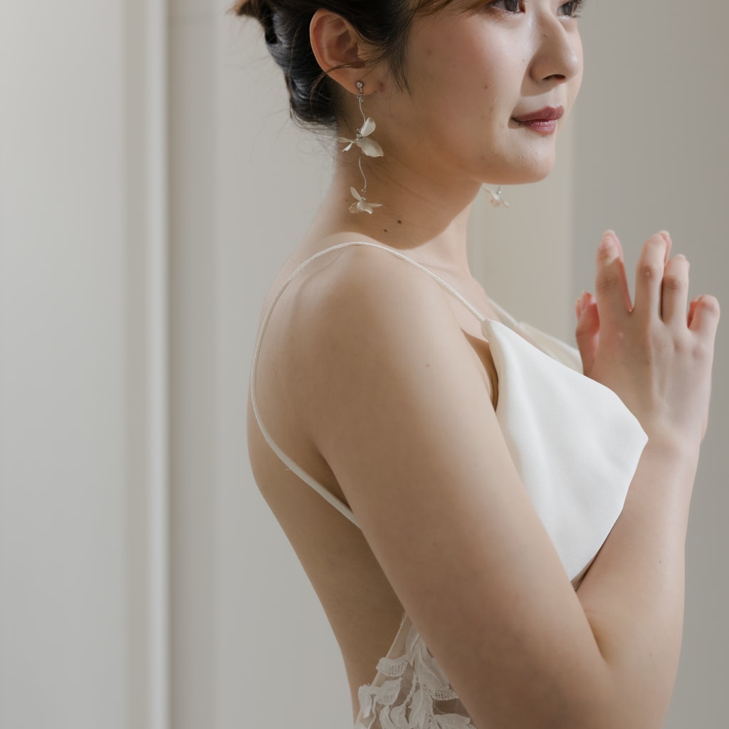 ウエディングドレス WD01309