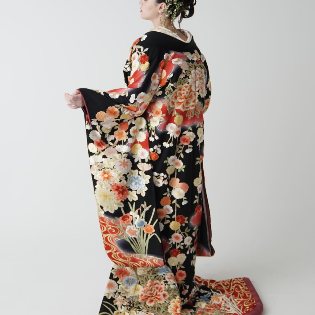 黒に咲く 百花爛漫