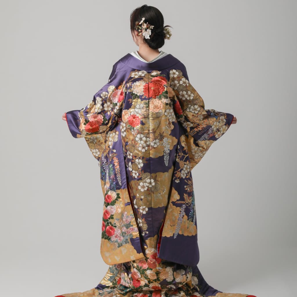 金雲取文様　桜　藤　