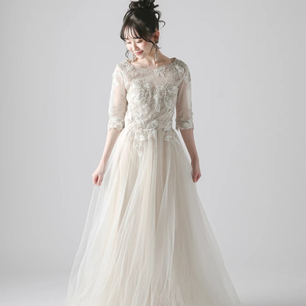 リーフモチーフ七分袖