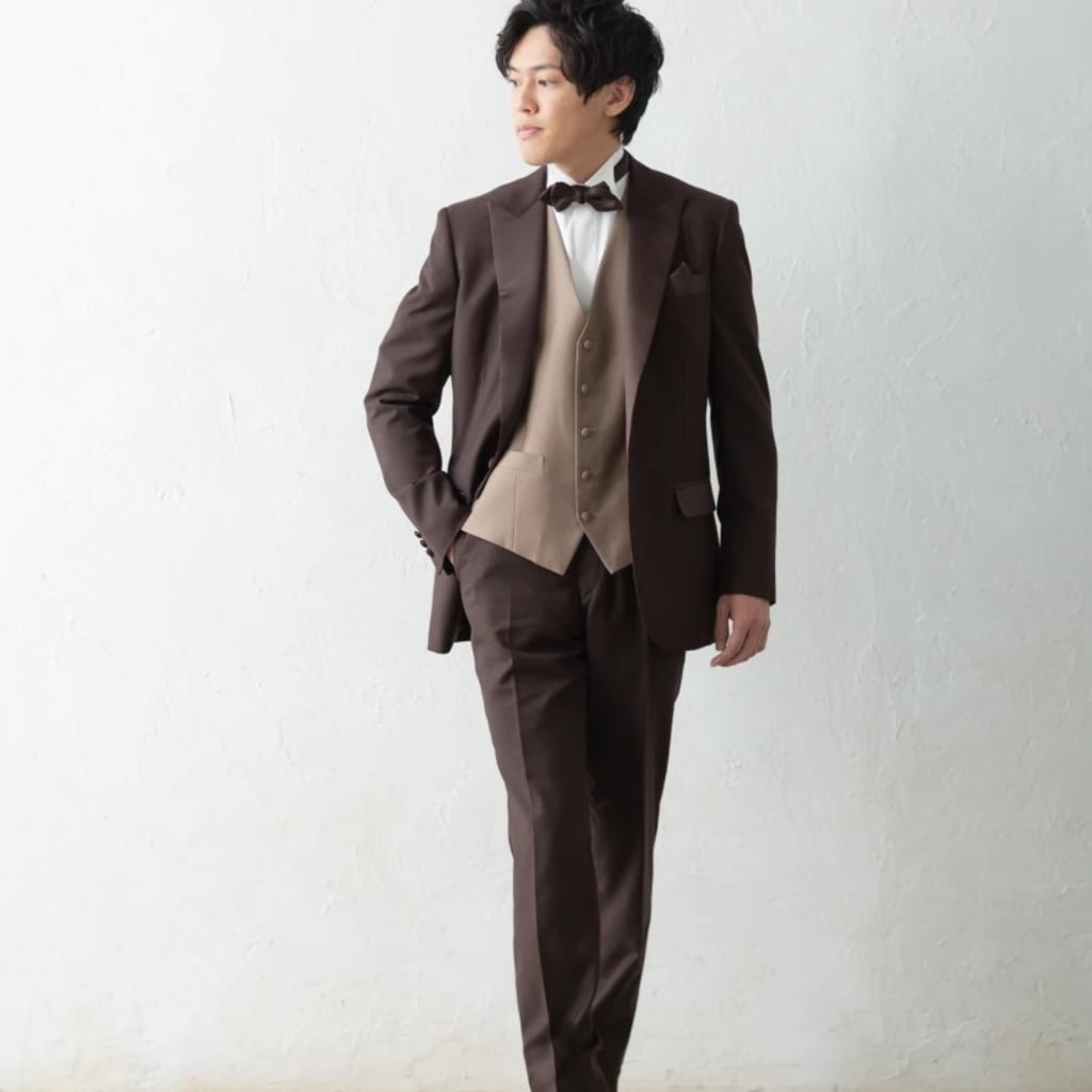 ピークドラペルクラシックタキシード/ブラウン