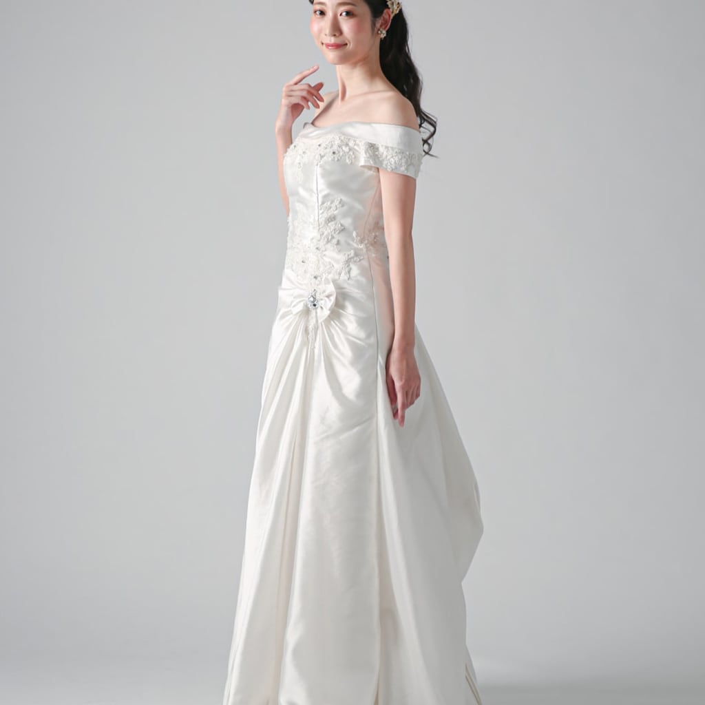 ウェディングドレス