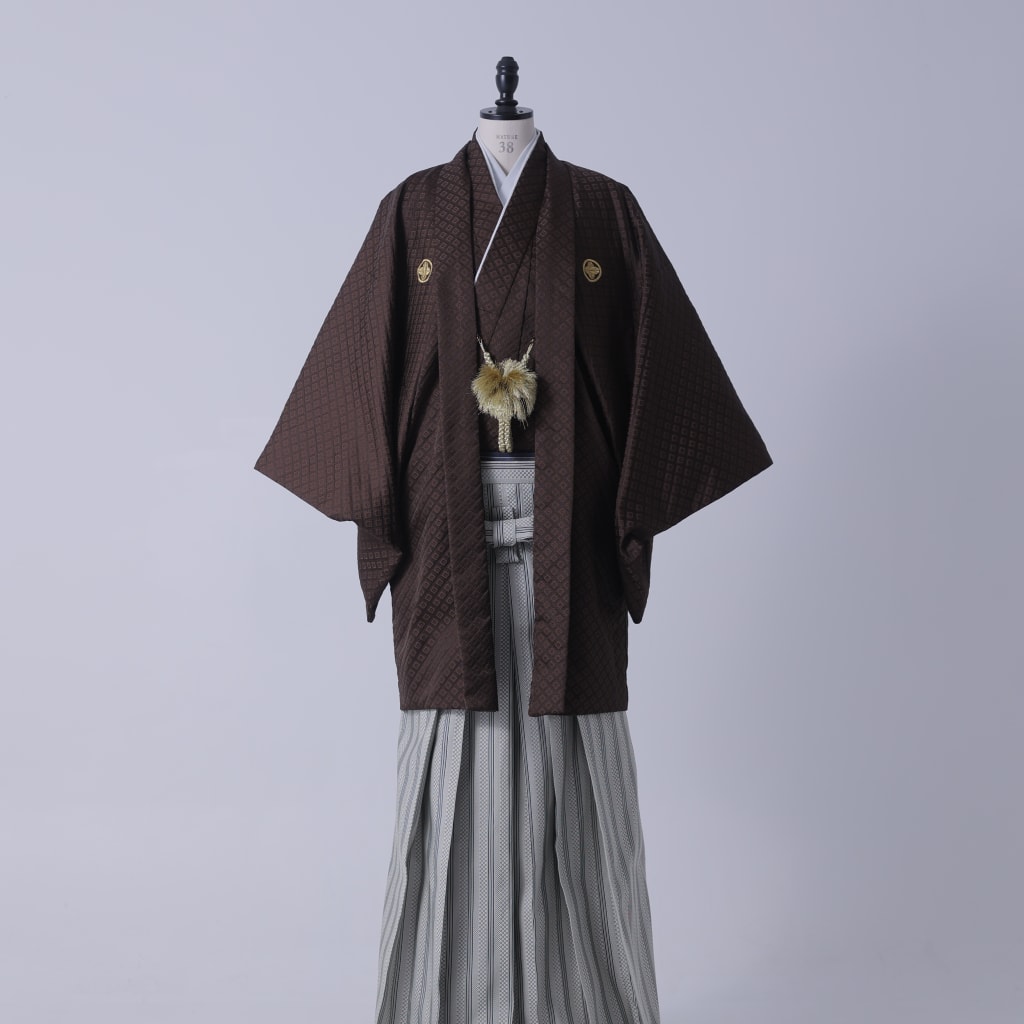 ブラウン紋付×市松平縞袴