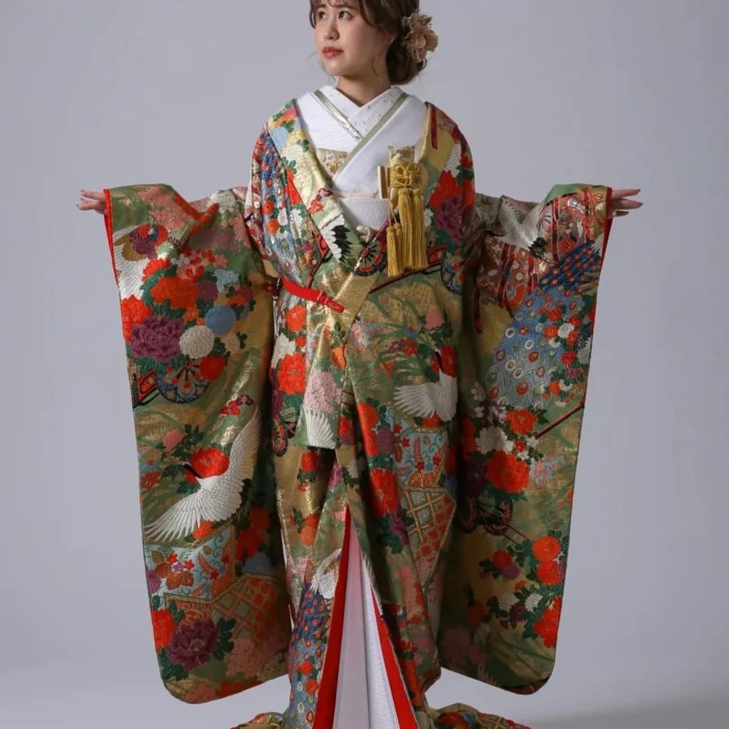 霞　花車　几帳　鶴　孔雀/グリーン