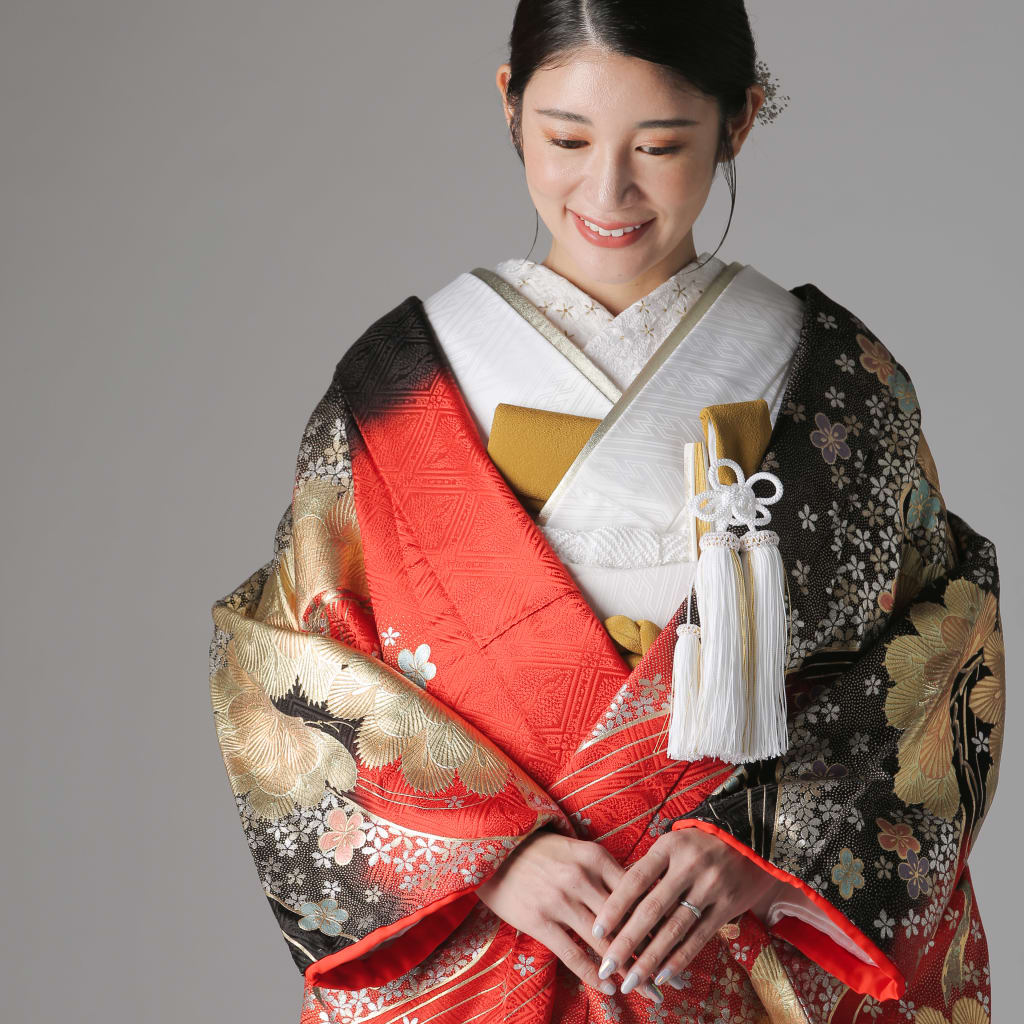 色打掛/IU00908 | デコルテフォトグラフィー | 前撮り・フォト 色打掛/IU00908 | デコルテフォトグラフィー | 前撮り・フォト