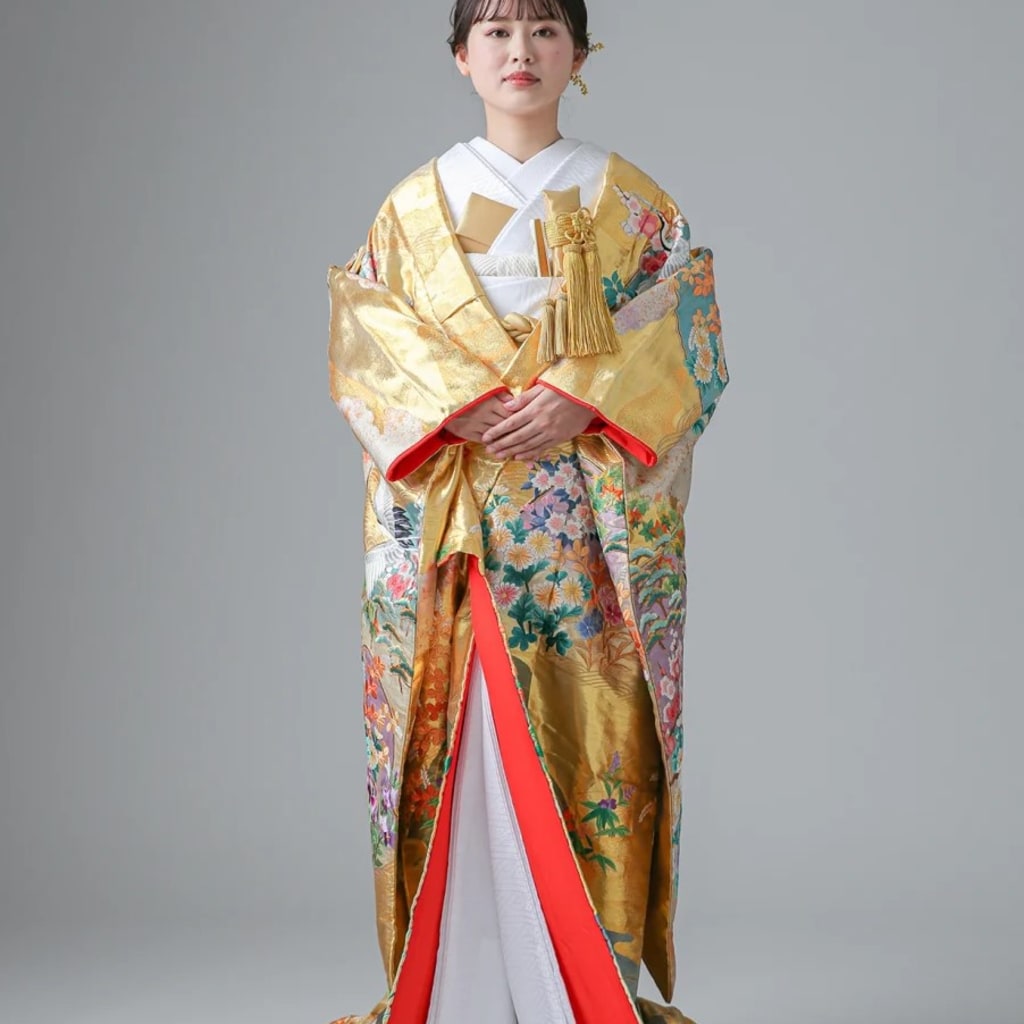 ゴールド　鶴に四季花