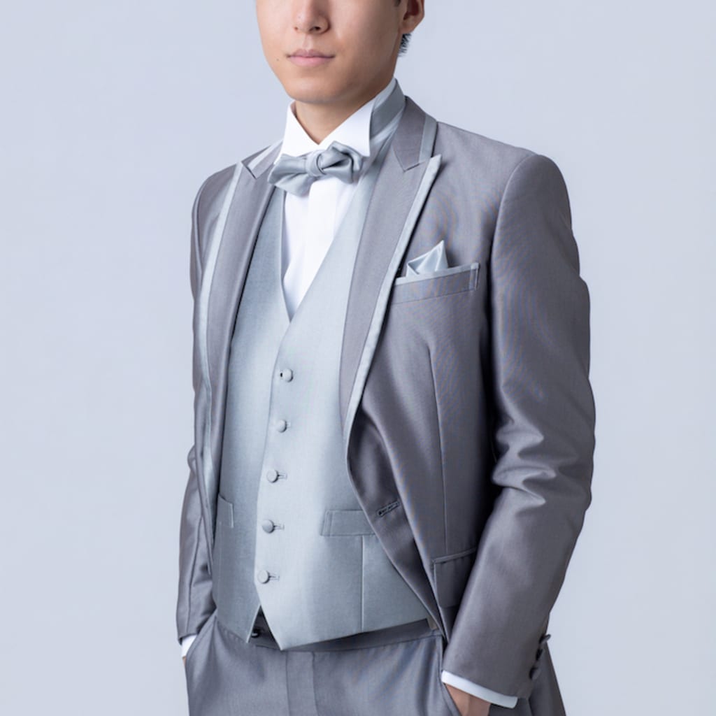 グレー　パイピング