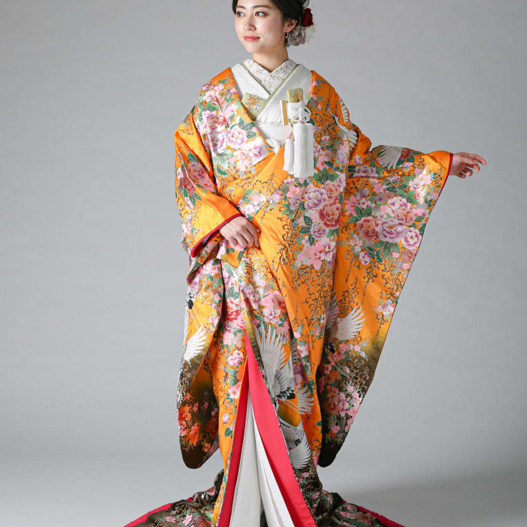 ウェディング。色打掛。ブライダルフォトに。 色打掛けレンタル 結婚式 フォトウェディング iu013 新婦和装