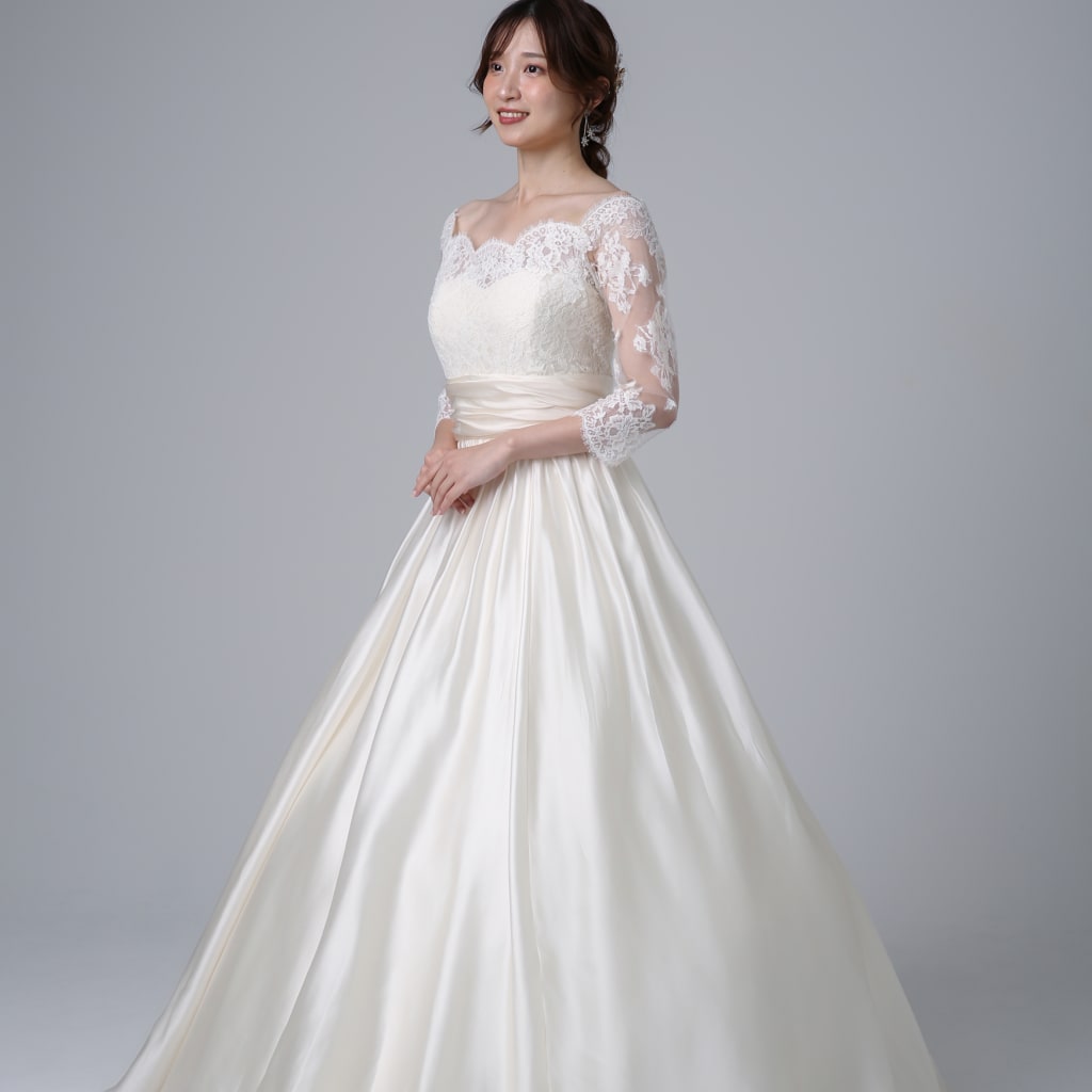 スカラップオフショルサテン