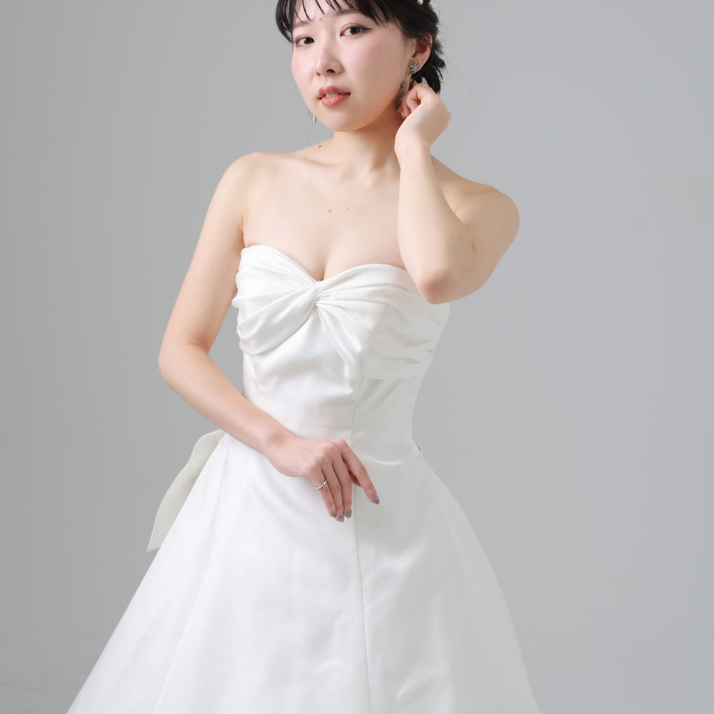 ロングトレーン胸元クロスWD02041