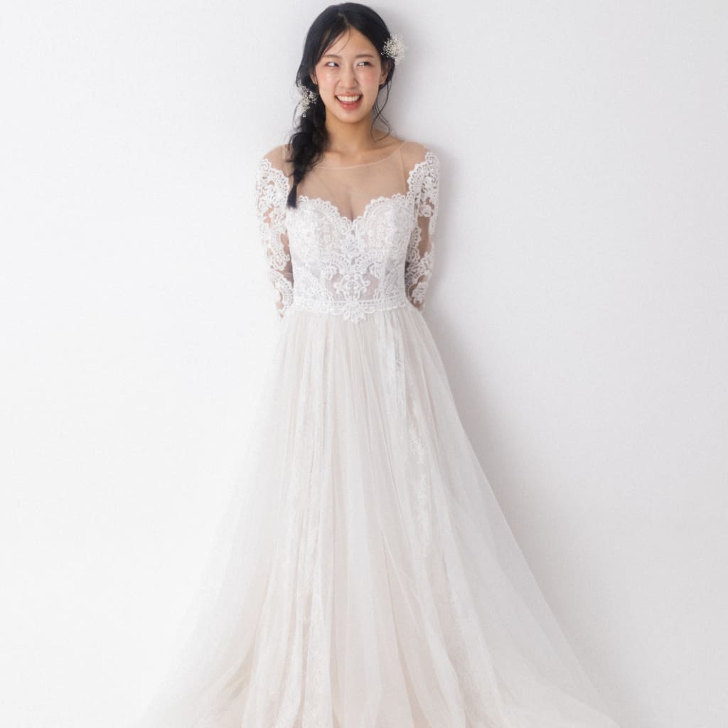 オープンバックレーススリーブ