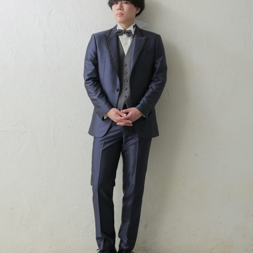 光沢ネイビーグレーベスト