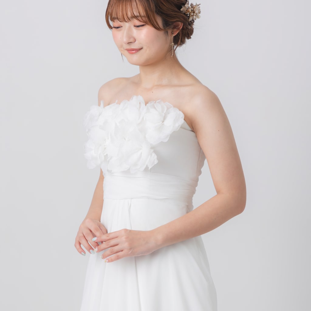 ウェディングドレス