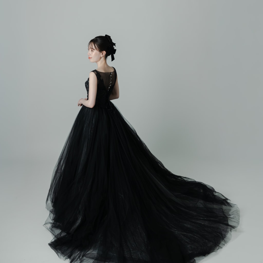 ブラックドレス