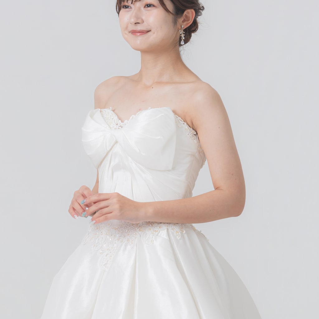 ウェディングドレス