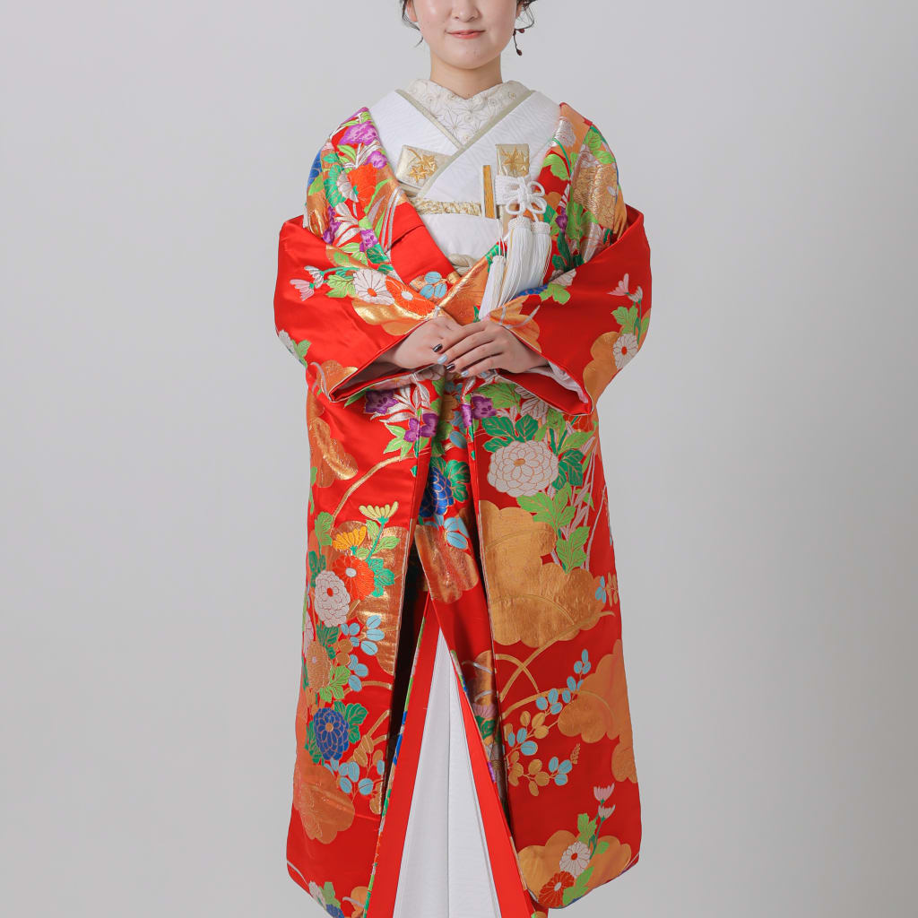 リンドウ　菊　金雲取文様/レッド