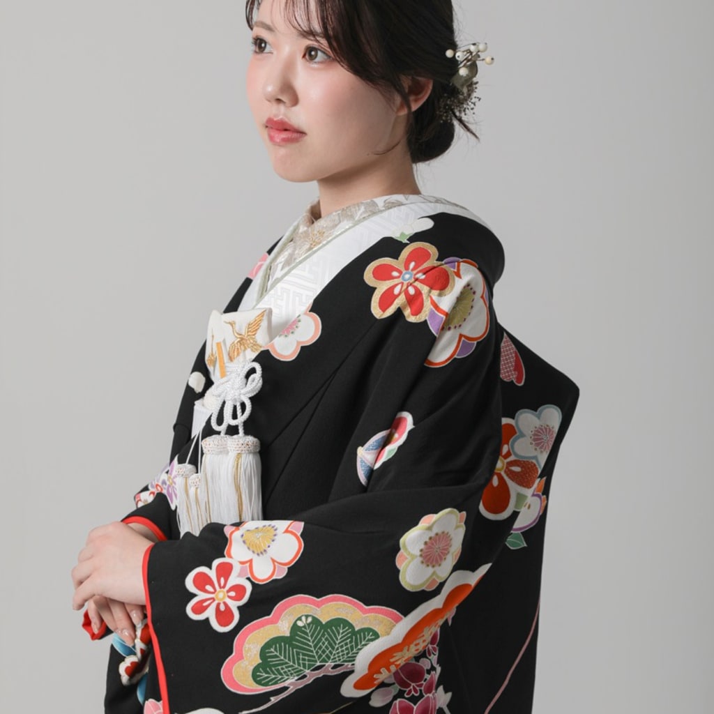 橘　花毬