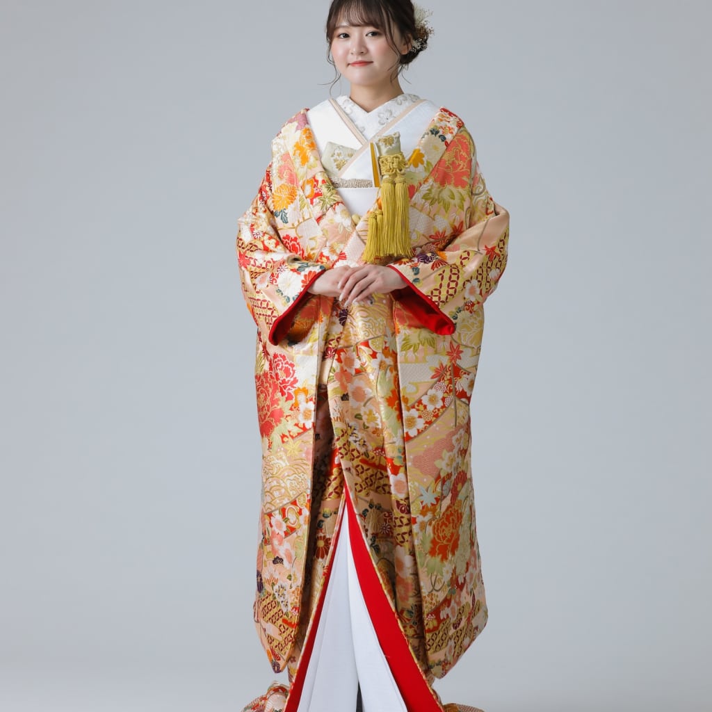 平安御所解牡丹　フキ赤