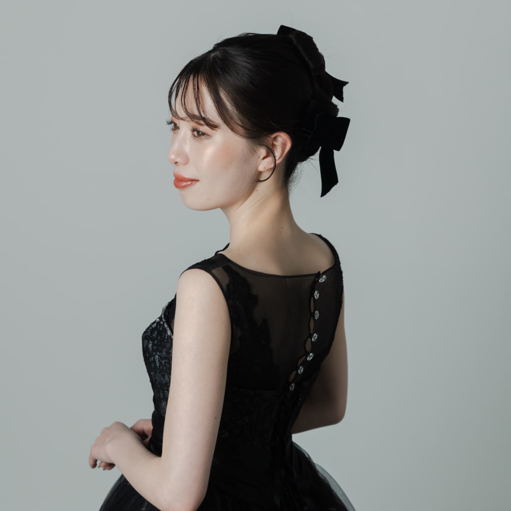 ブラックドレス