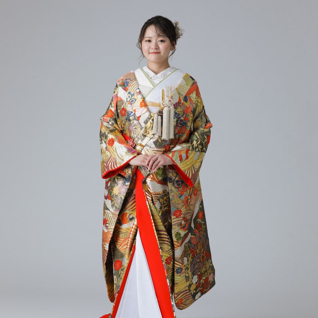 【apuce】黒地 鶴 桜 色打掛 結婚式 披露宴 前撮り 枝垂桜に花車 1047585.jpg