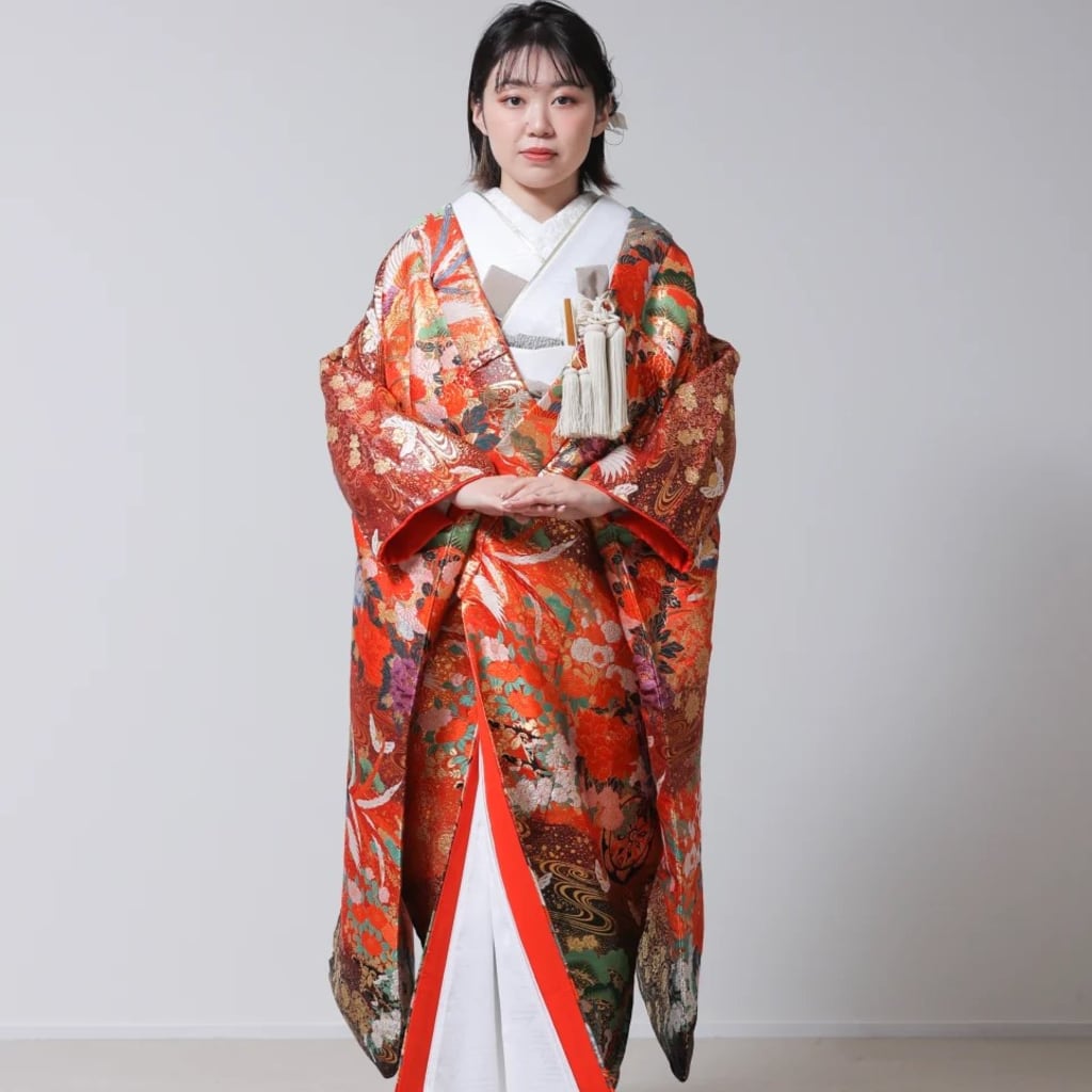 花車　鳳凰椿松　流水紅葉