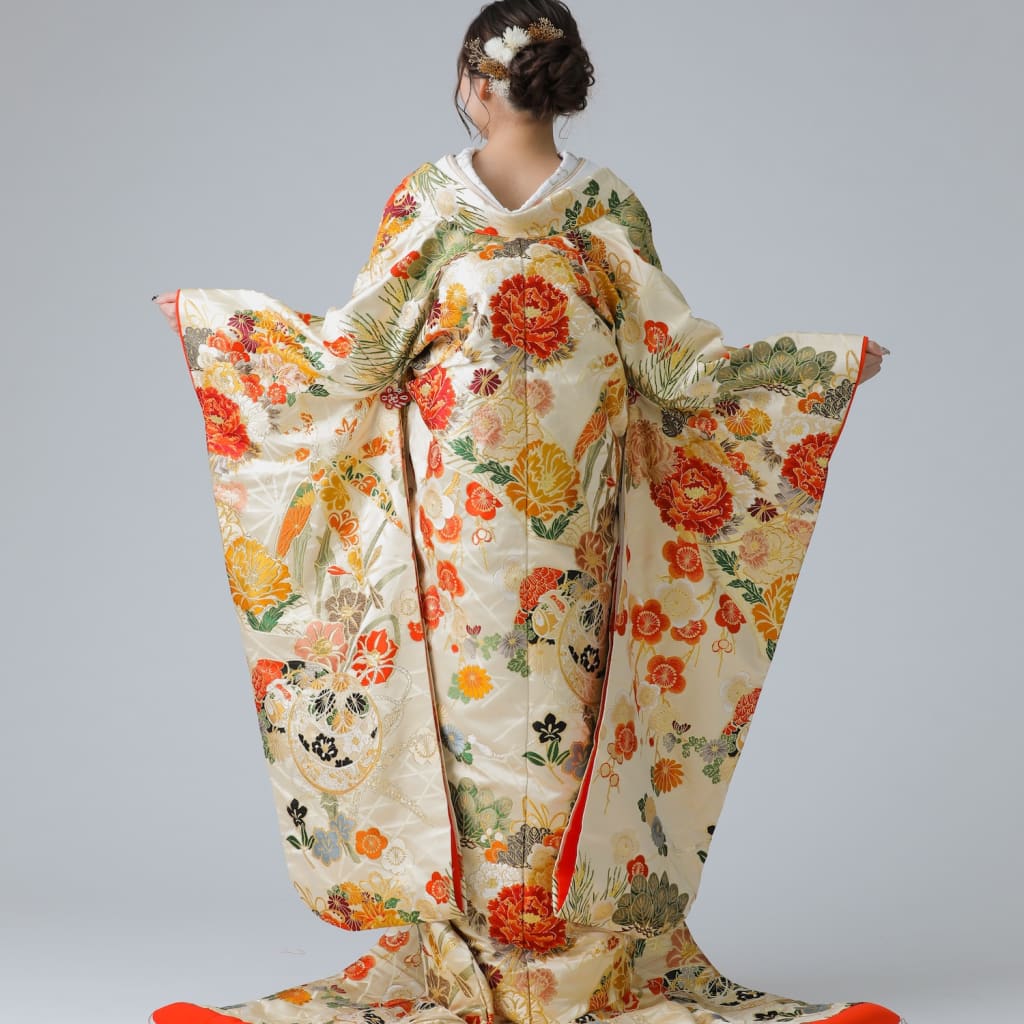 手鞠松竹梅　クリーム