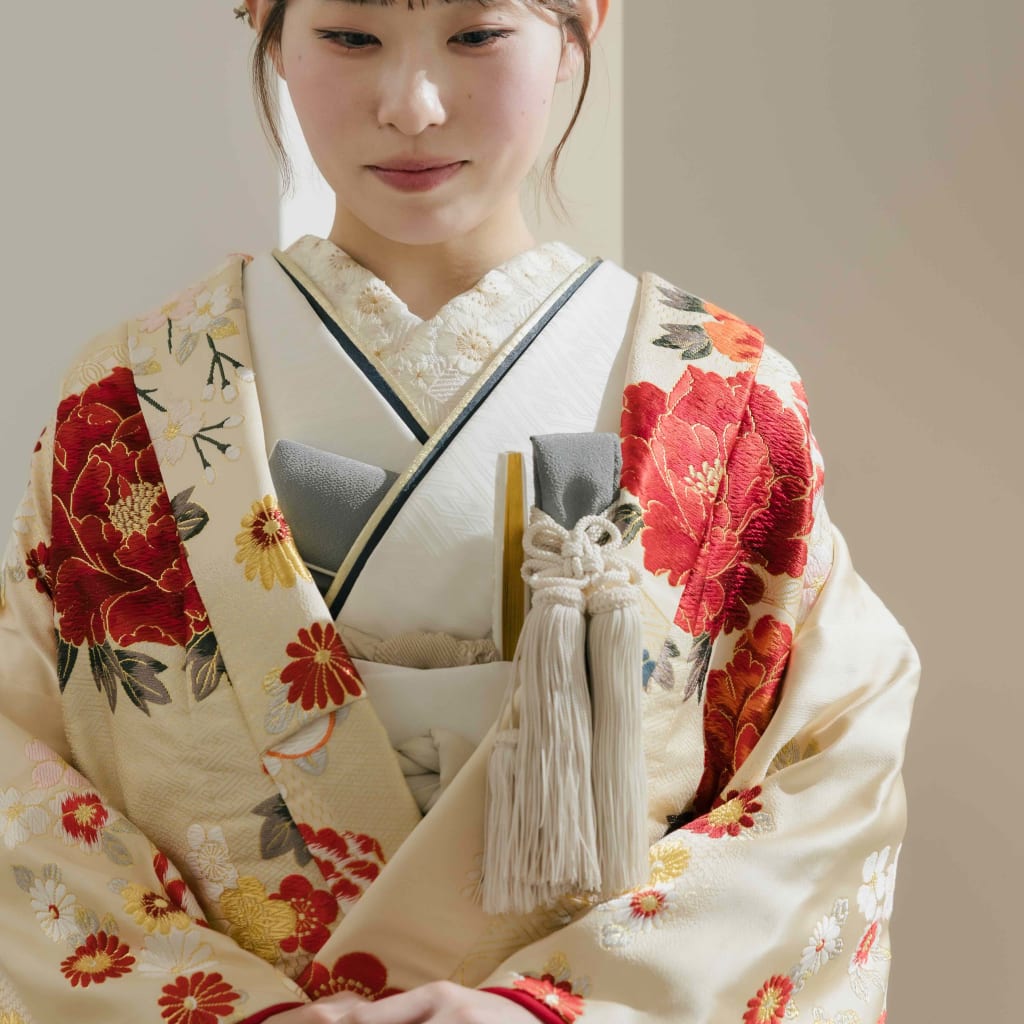 かすみに牡丹クリームIU01182