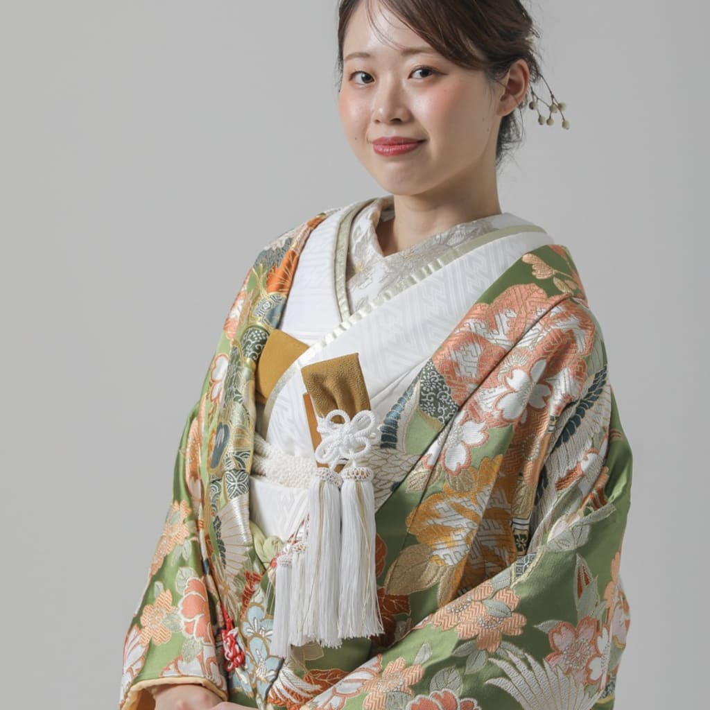 緑　四季に鶴