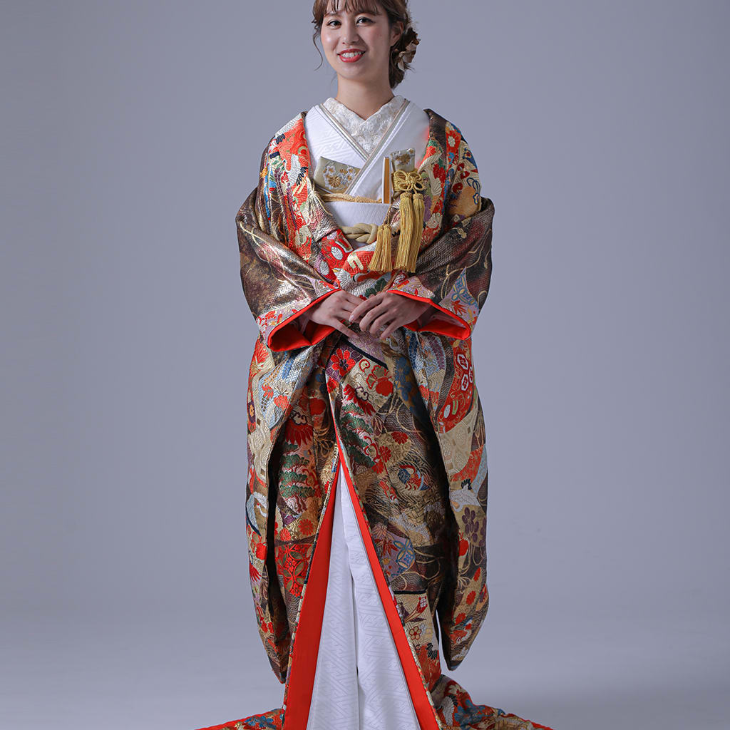 唐織几帳宝尽くし