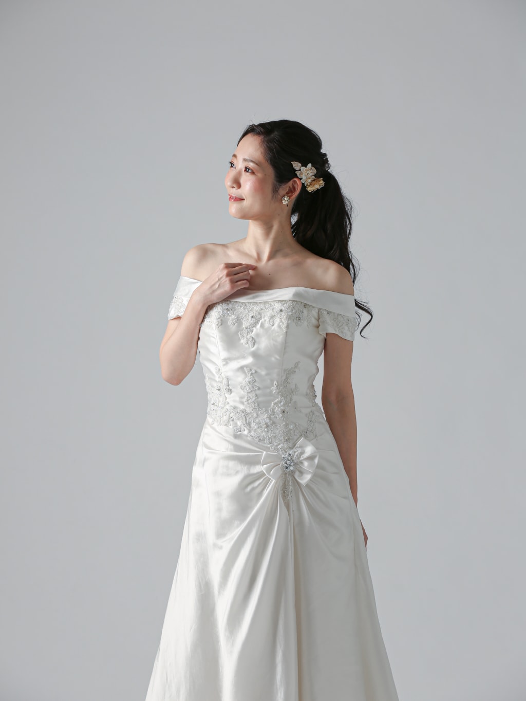 ウェディングドレス | デコルテフォトグラフィー | 前撮り・フォトウェディング