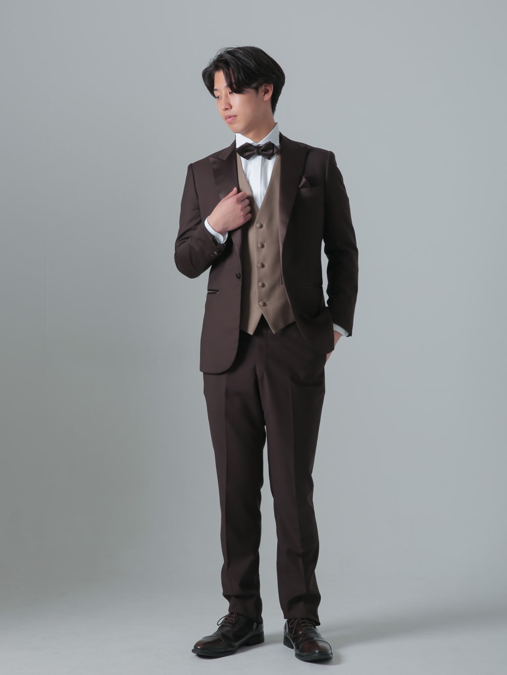 タキシード　結婚式　前撮り 新郎 タキシード 前撮り フォトウェデイング フォーマル 二次会