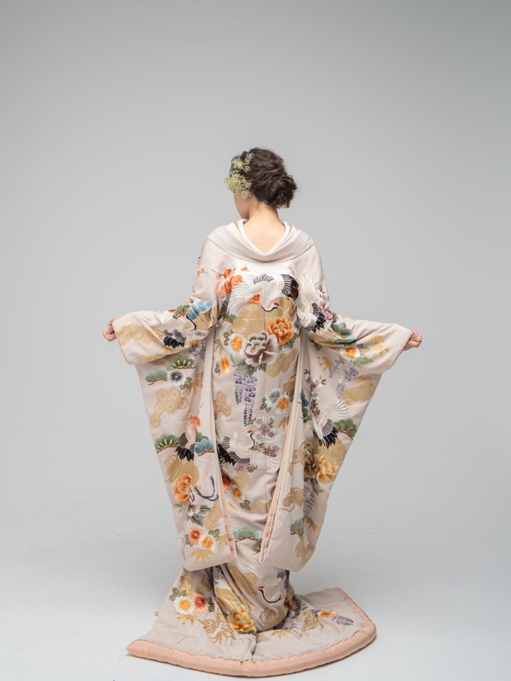 飛翔流水水割付文様 | デコルテフォトグラフィー | 前撮り・フォトウェディング