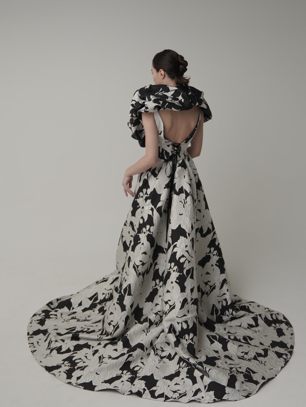 SN-137 / SERINA BRIDAL