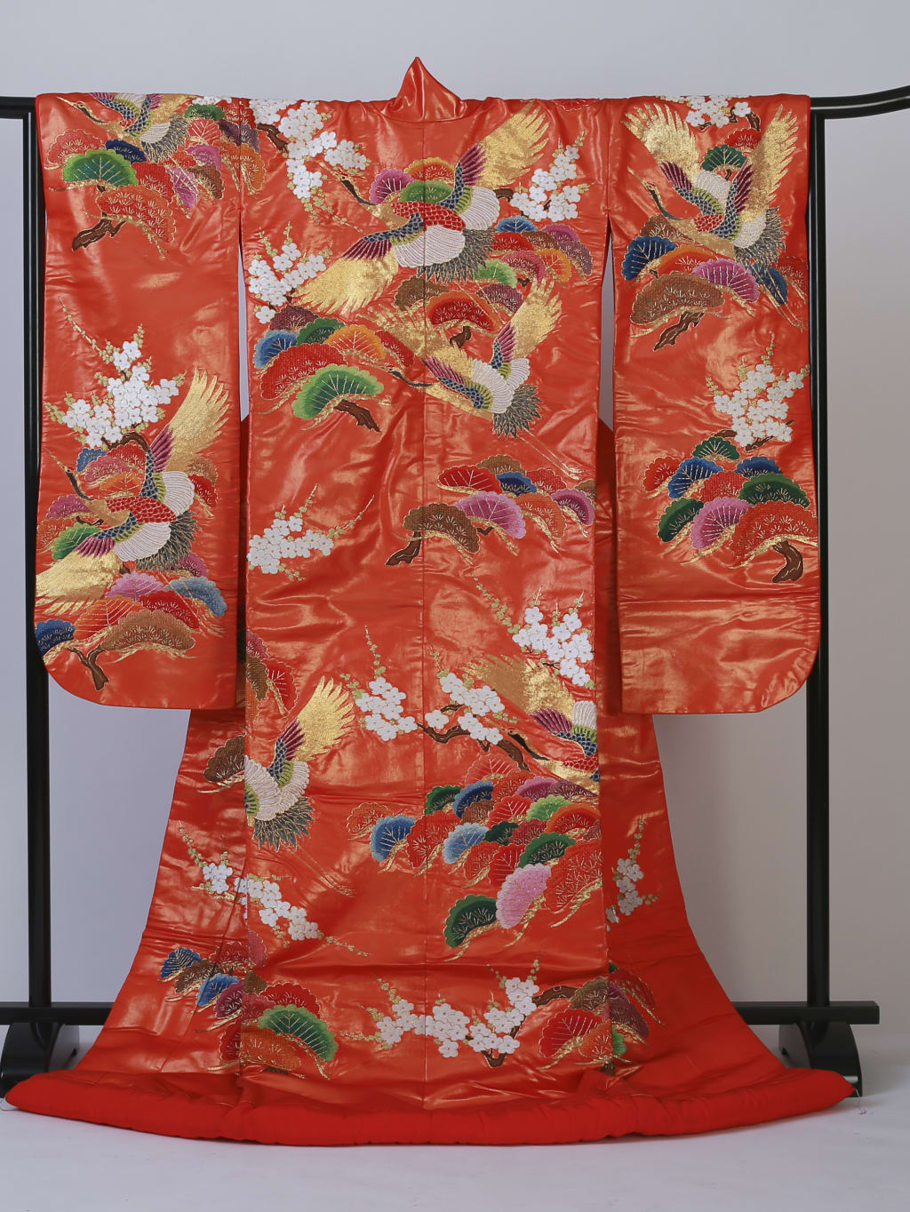 【値下げしました】色打掛　鶴 紅型打掛