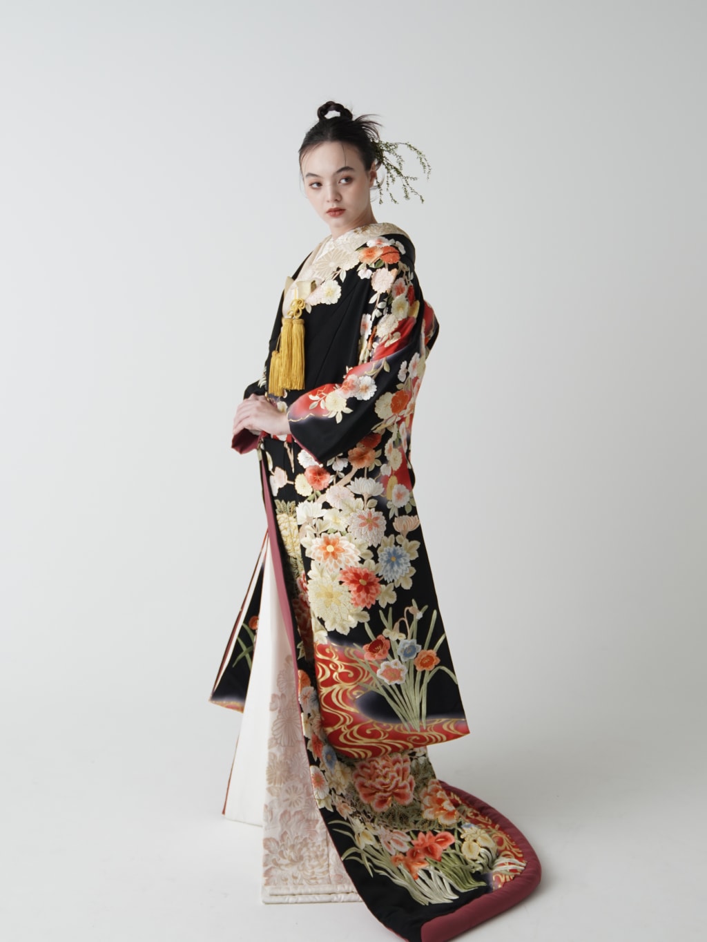 黒に咲く 百花爛漫