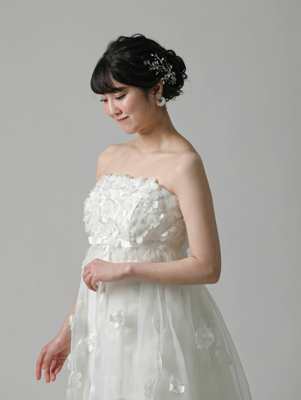 ウェディングドレス | デコルテフォトグラフィー | 前撮り・フォトウェディング