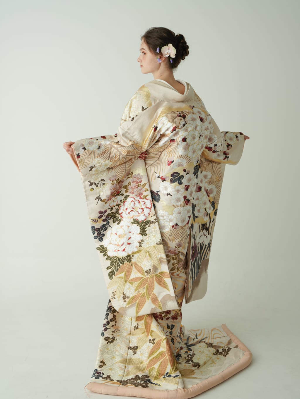 花鳥清景図-白金 | デコルテフォトグラフィー | 前撮り・フォトウェディング