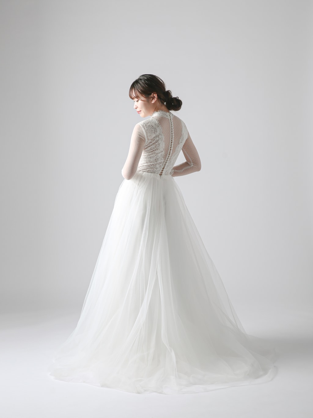 ハイネックシースルーレース | デコルテフォトグラフィー | 前撮り・フォトウェディング