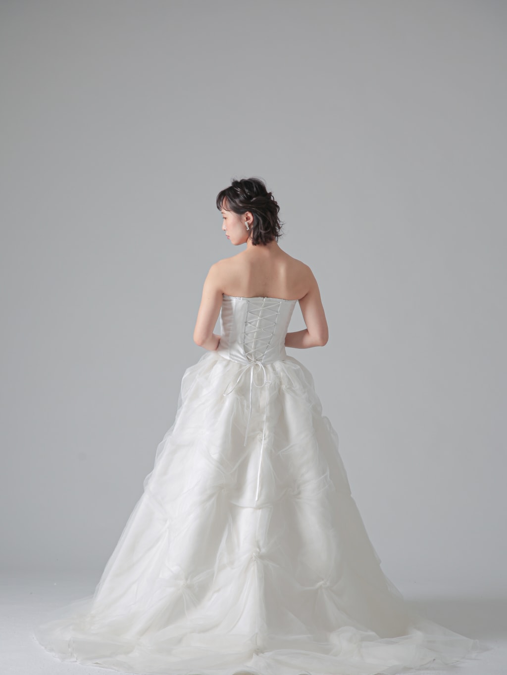ウェディングドレス | デコルテフォトグラフィー | 前撮り・フォトウェディング