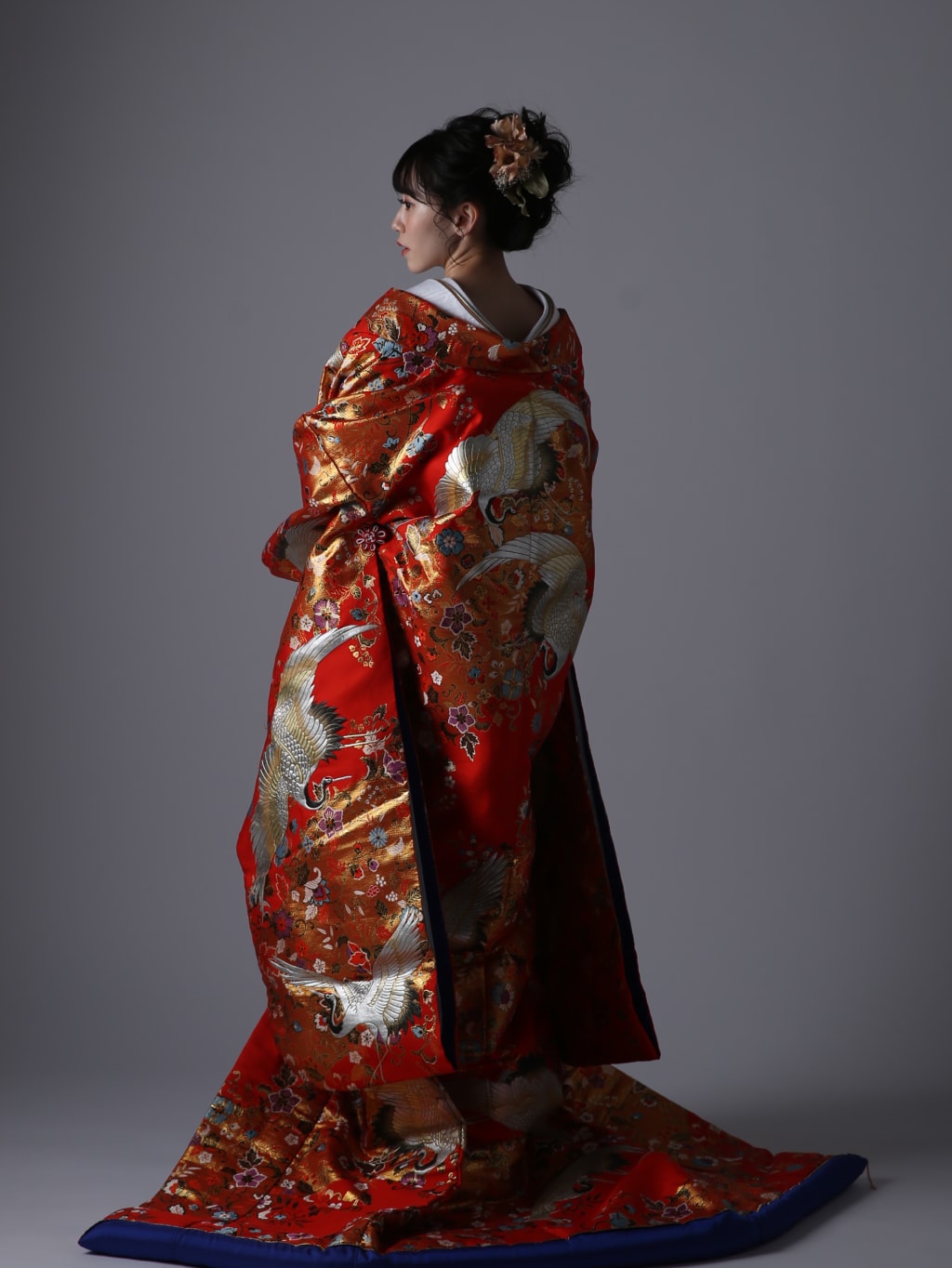 鶴 金雲取り 小花 | デコルテフォトグラフィー | 前撮り・フォトウェディング