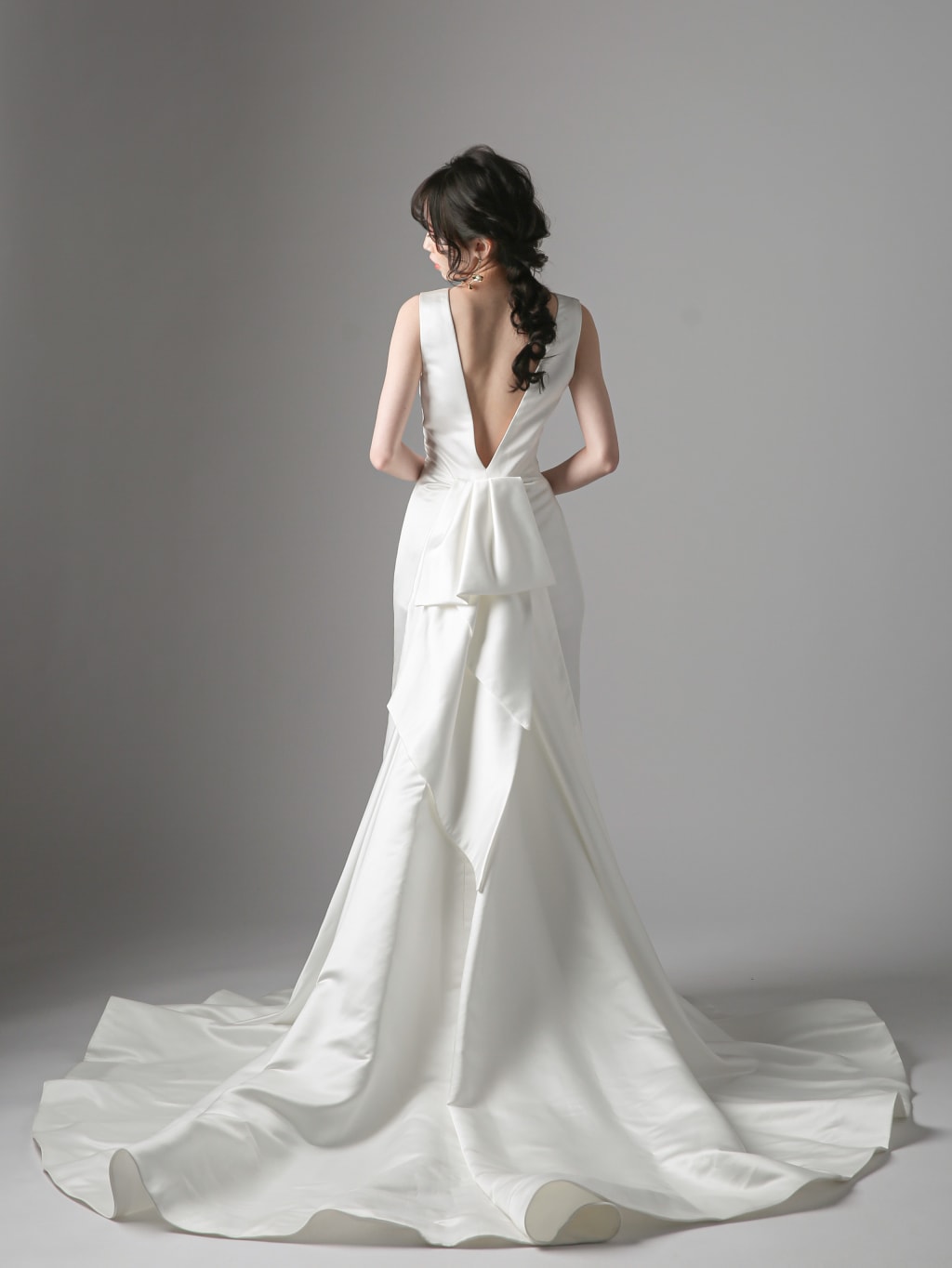 シンプルノースリーブマーメイド | デコルテフォトグラフィー | 前撮り・フォトウェディング