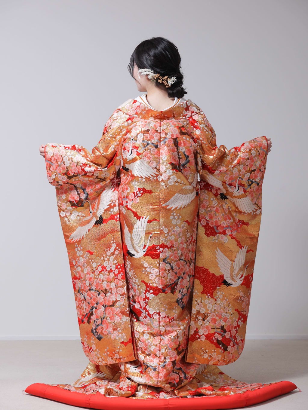 金糸桔梗　金雲取文梅　鶴 | スタジオAQUA 立川店 | 前撮り・フォトウェディング