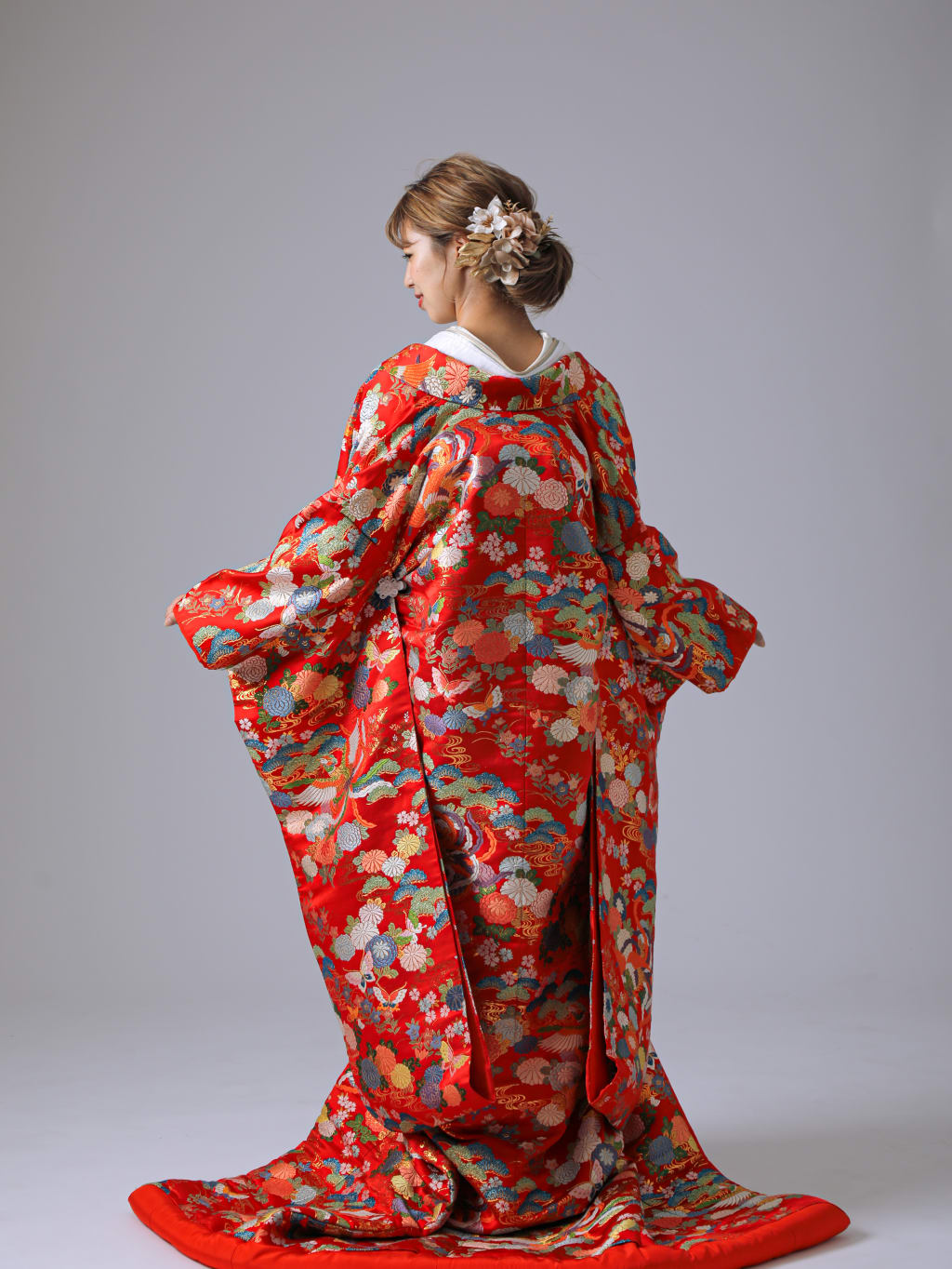 小菊鳳凰の舞 | デコルテフォトグラフィー | 前撮り・フォトウェディング