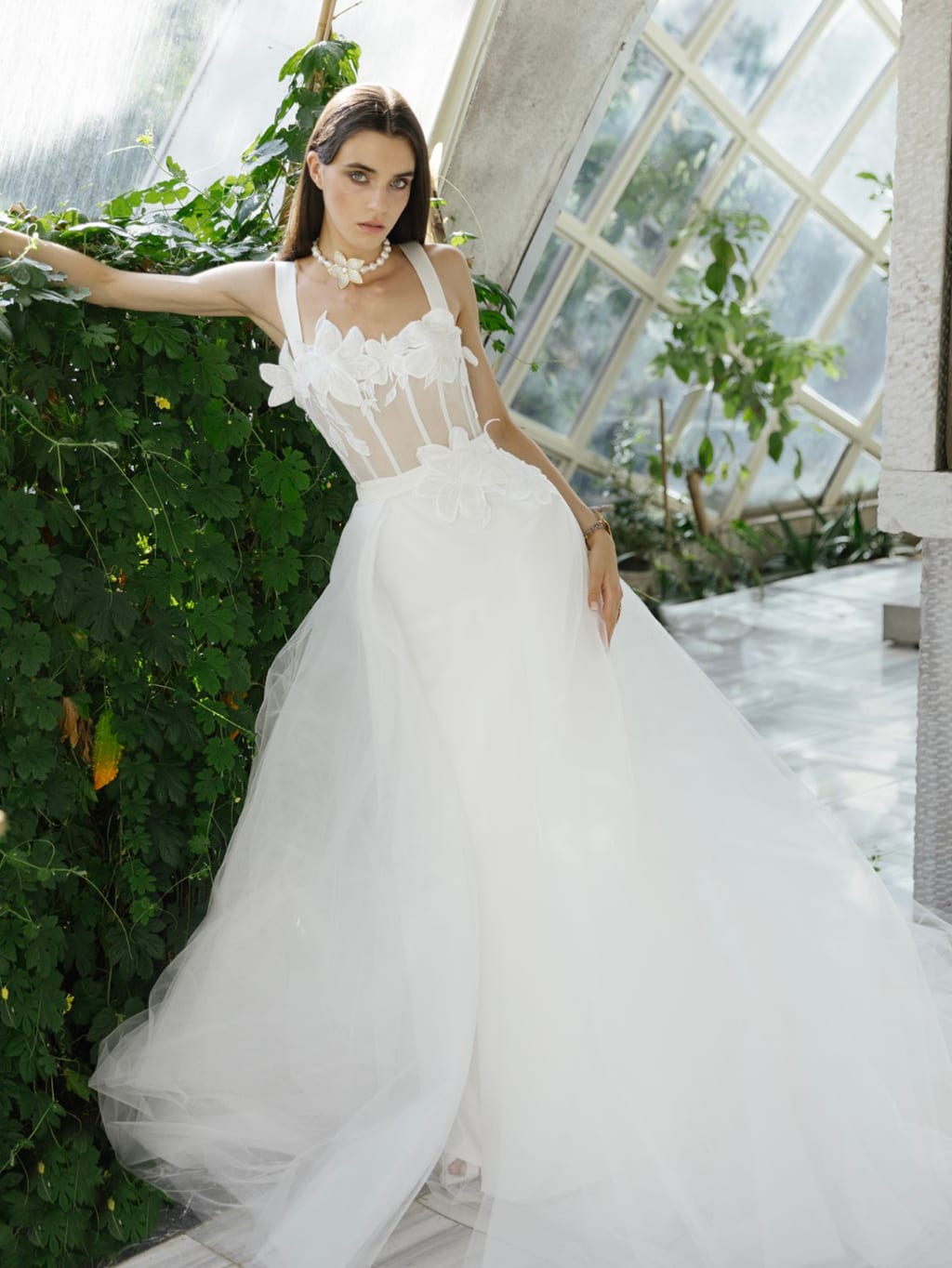 ウェディングドレス オフショルダー スレンダー レース 9号