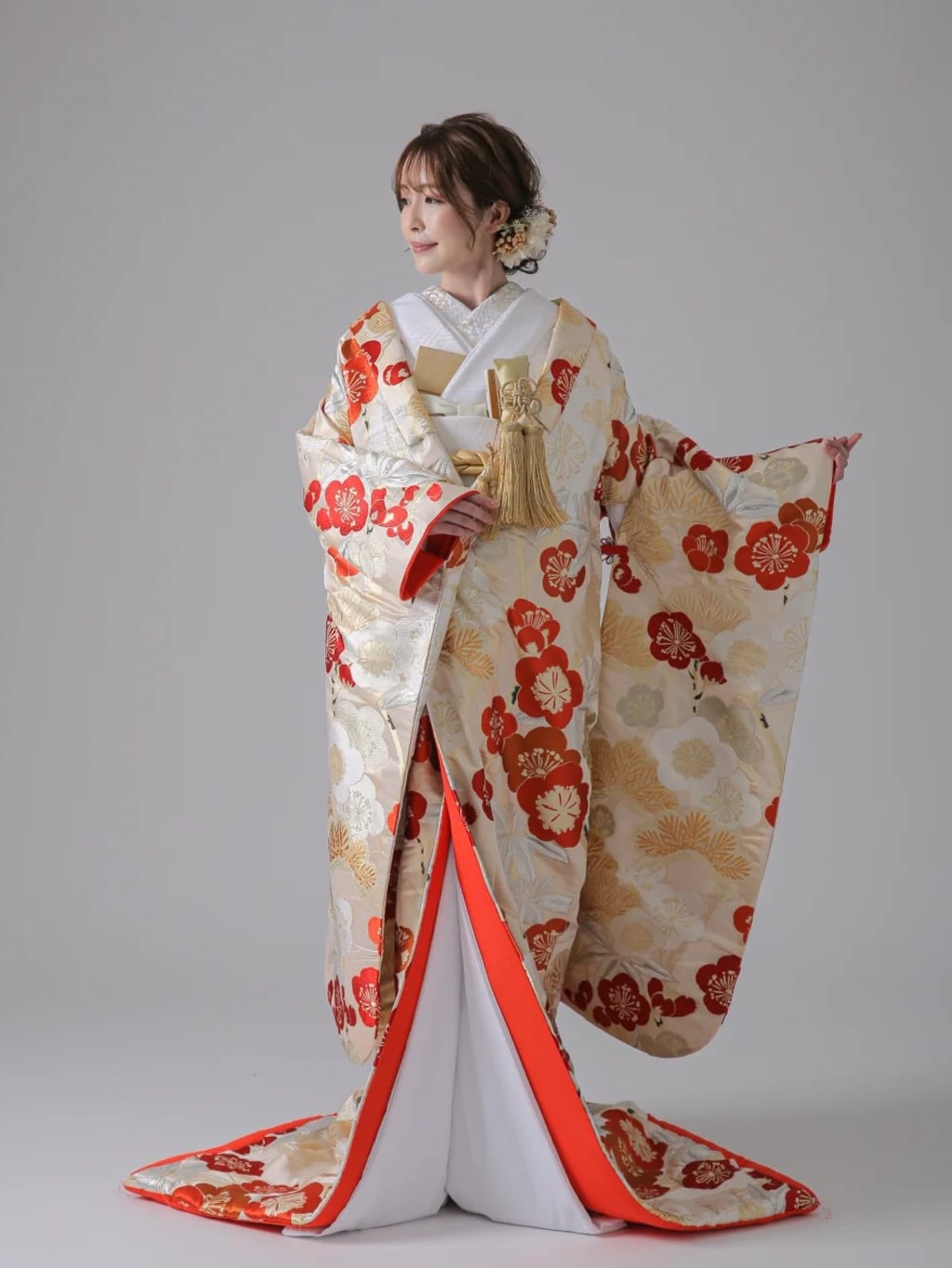 着物(色打掛)カタログ(ゴールド) | デコルテフォト 着物(色打掛)カタログ(ゴールド) | デコルテフォト