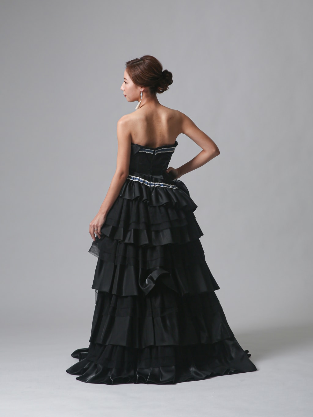 タックリボン　フリルティアード | デコルテフォトグラフィー | 前撮り・フォトウェディング